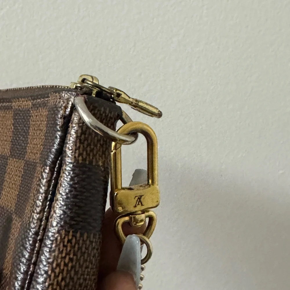 Authentic Louis Vuitton Damier Ebene Mini Pochette - Picture 8 of 10